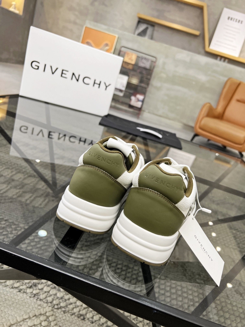 Givenchy Sneakers